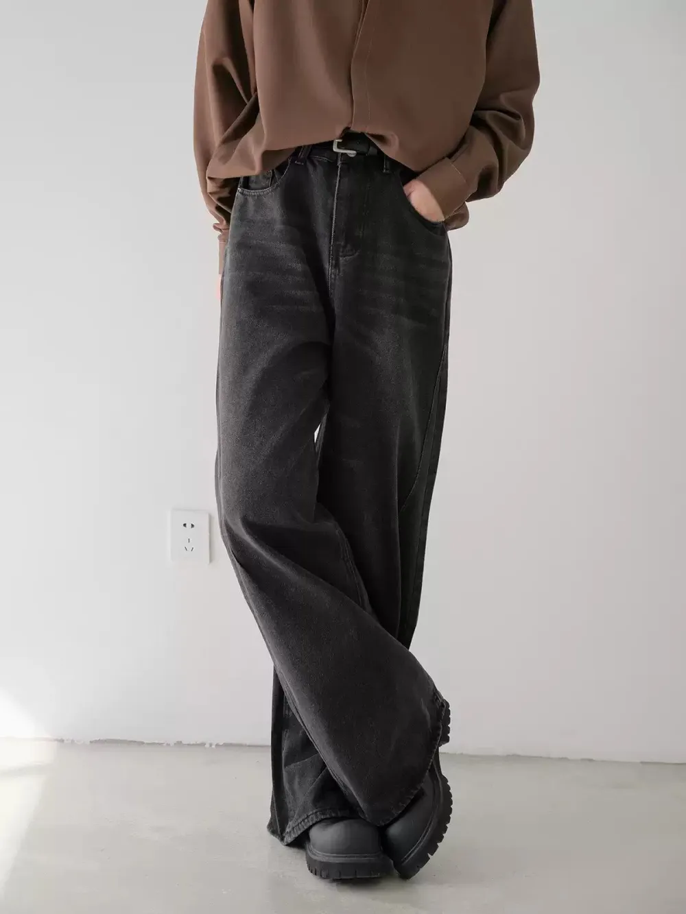 Oversized Fade Denim Jeans
