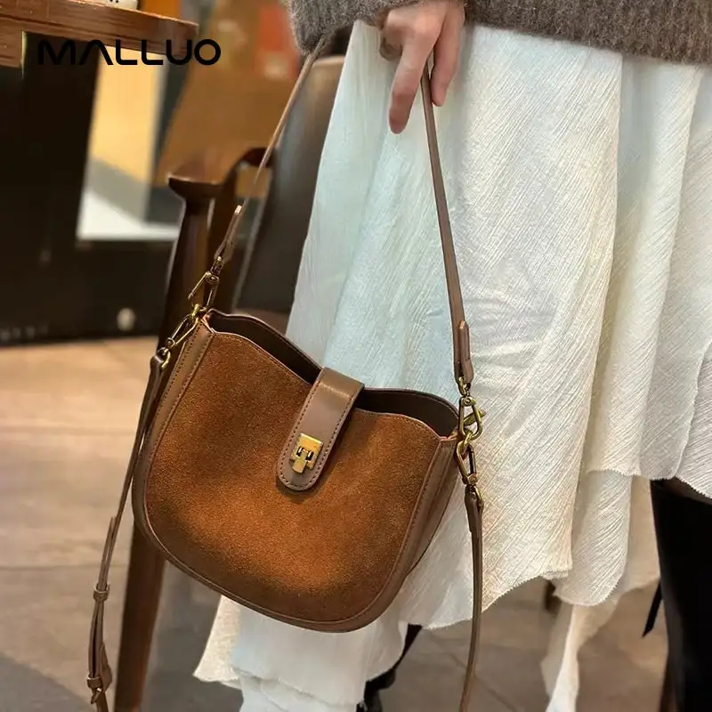 Chic Vintage Brown Suede Shoulder Bag
