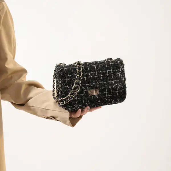 Compact Chain Strap Square Shoulder Bag