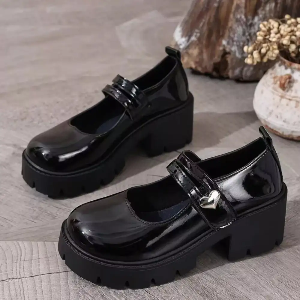 Relaxed Round Toe Block Heel Loafers