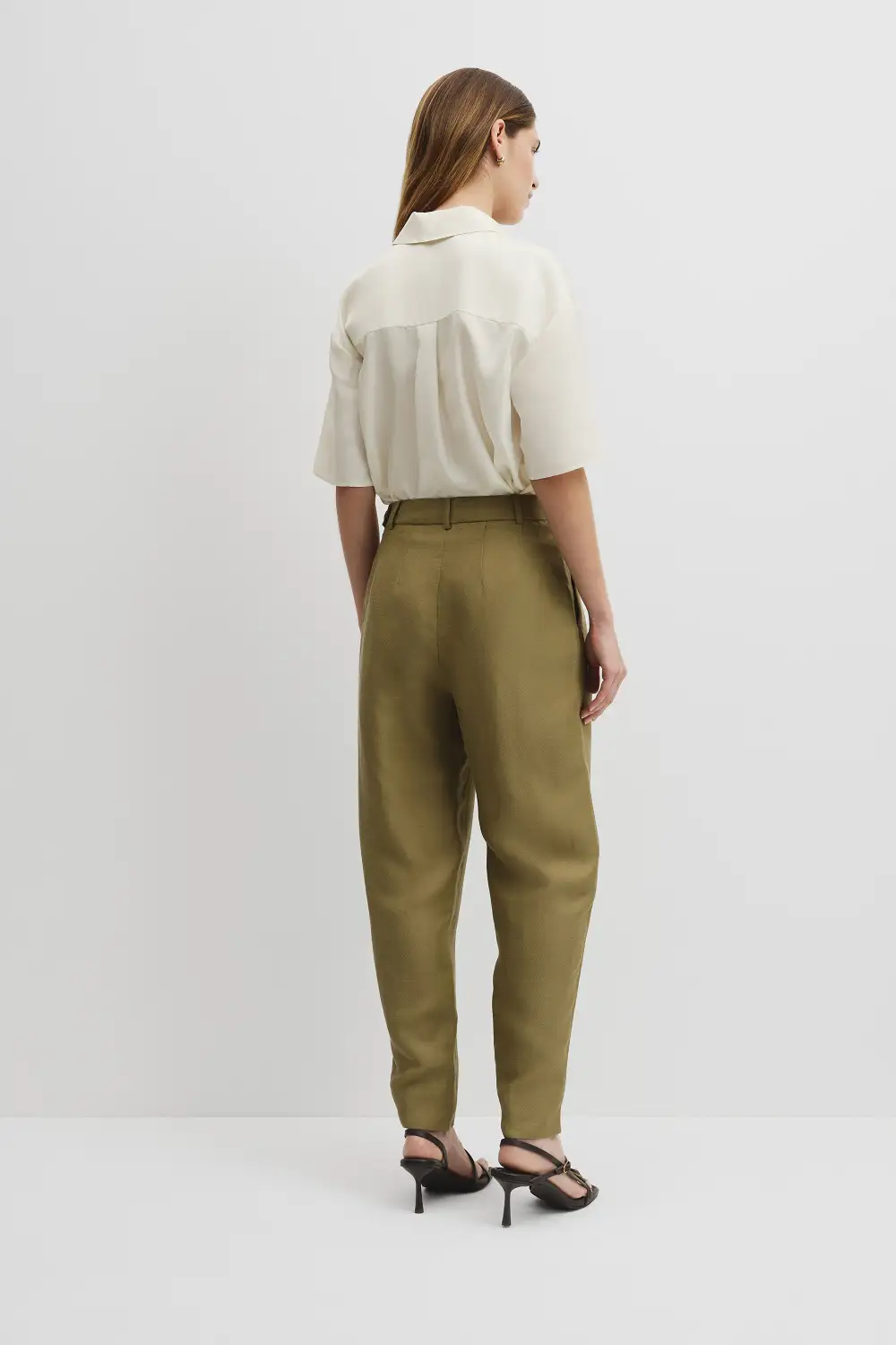 Women's Refined Linen Pants