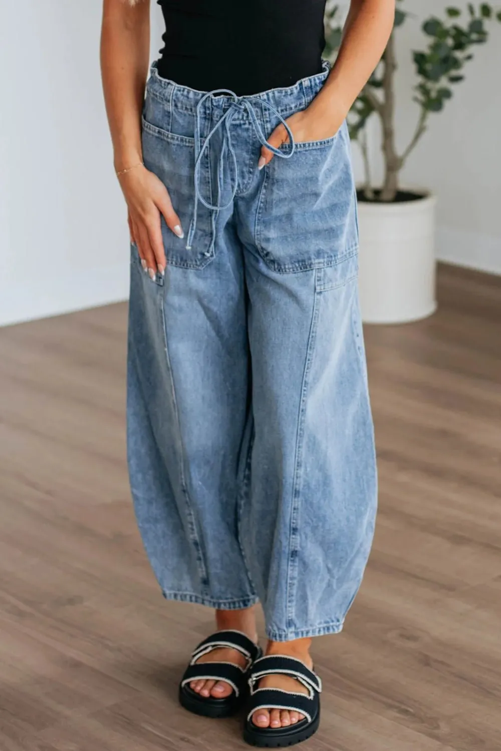 Paperbag Waist Drawstring Barrel Leg Patch Pocket Casual Jeans