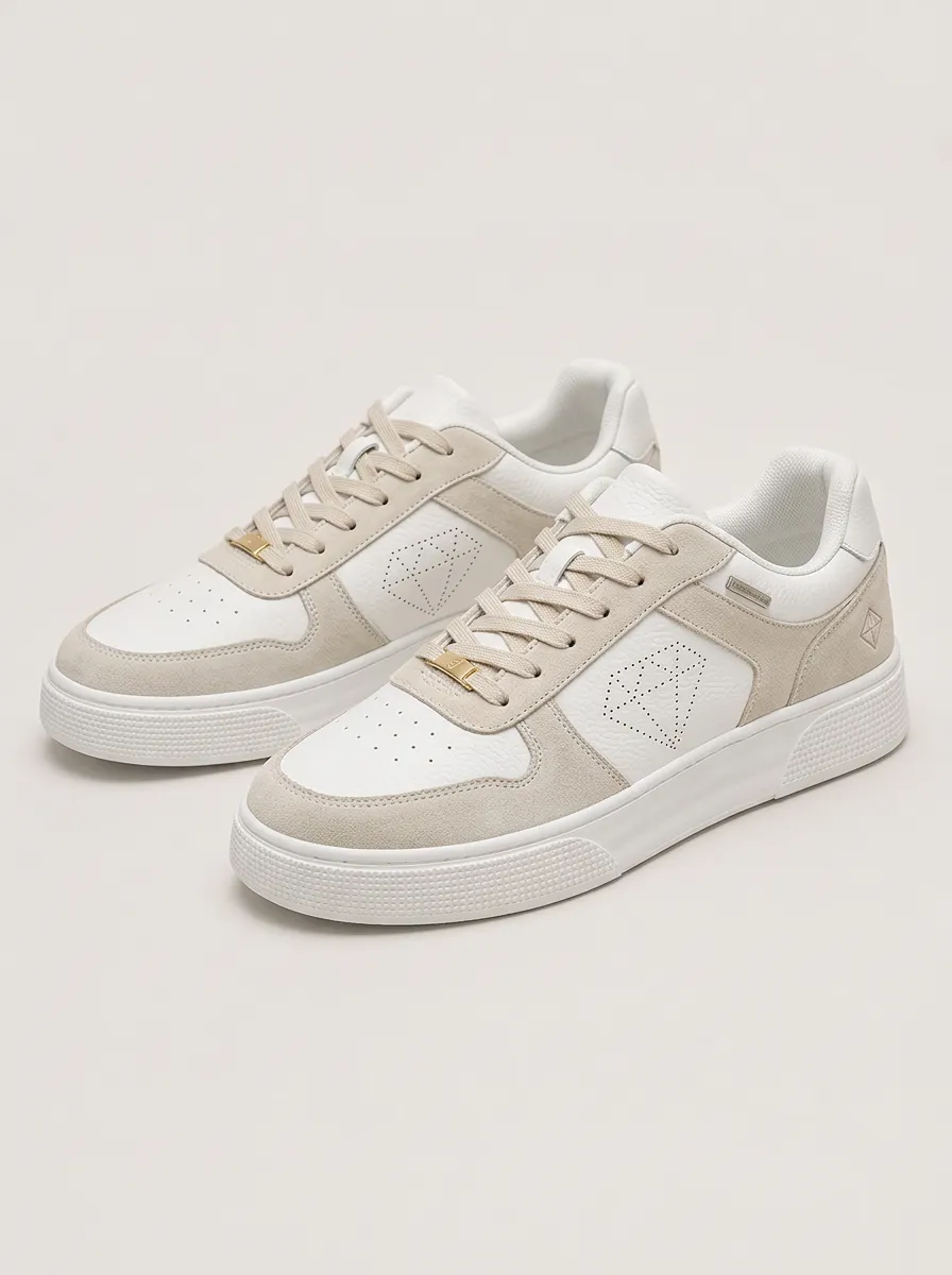 Men's Diamond Pattern Perforated Skate Shoes