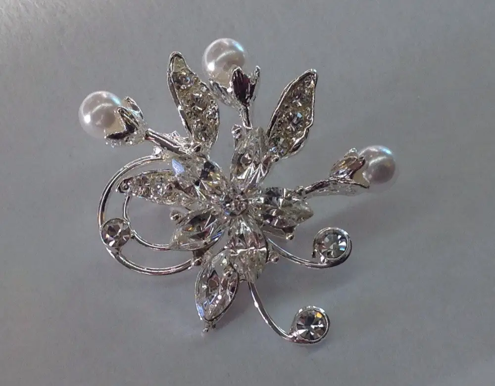 Floral Everyday Decorative Brooch
