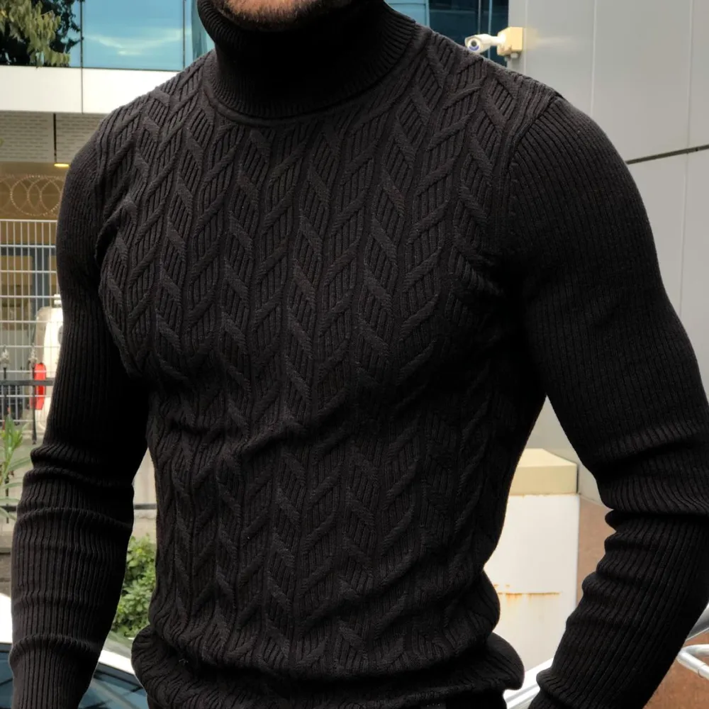 Streamlined Slim Fit Knit Turtleneck Sweater