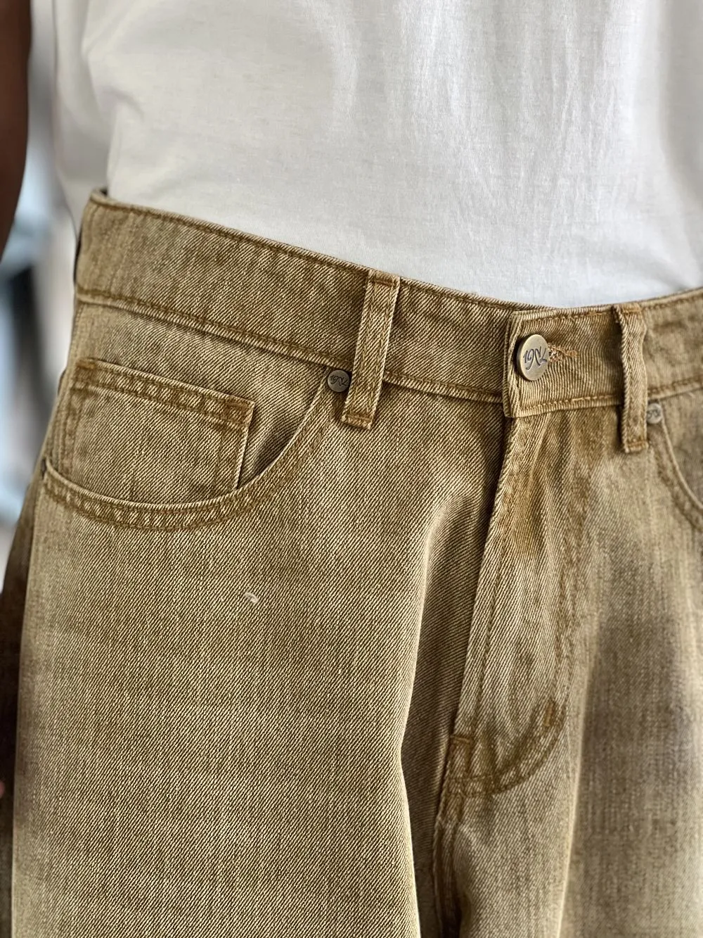 Tapered Barrel Jeans