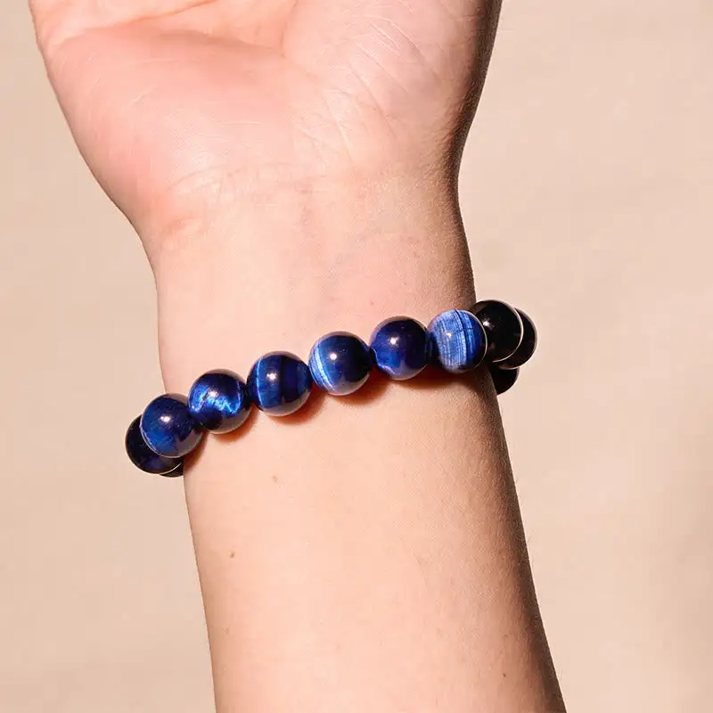 Detailed Tiger Eye Bracelet
