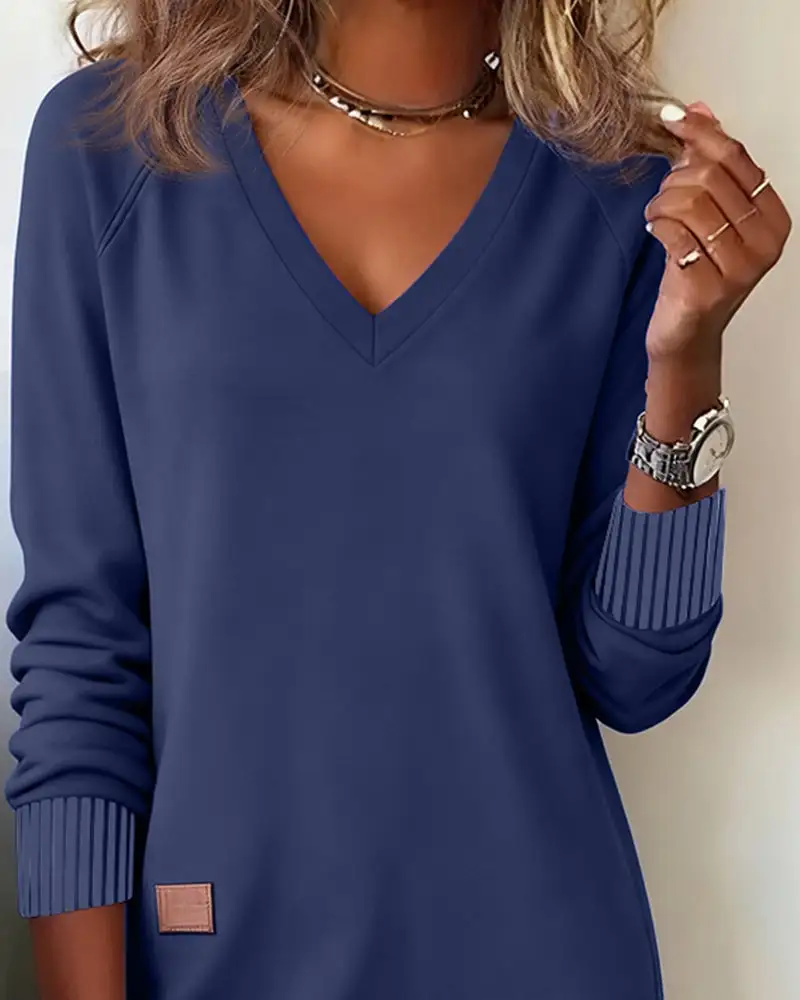【🔥10k+ Sold】V-Neck Stylish Sweatshirt