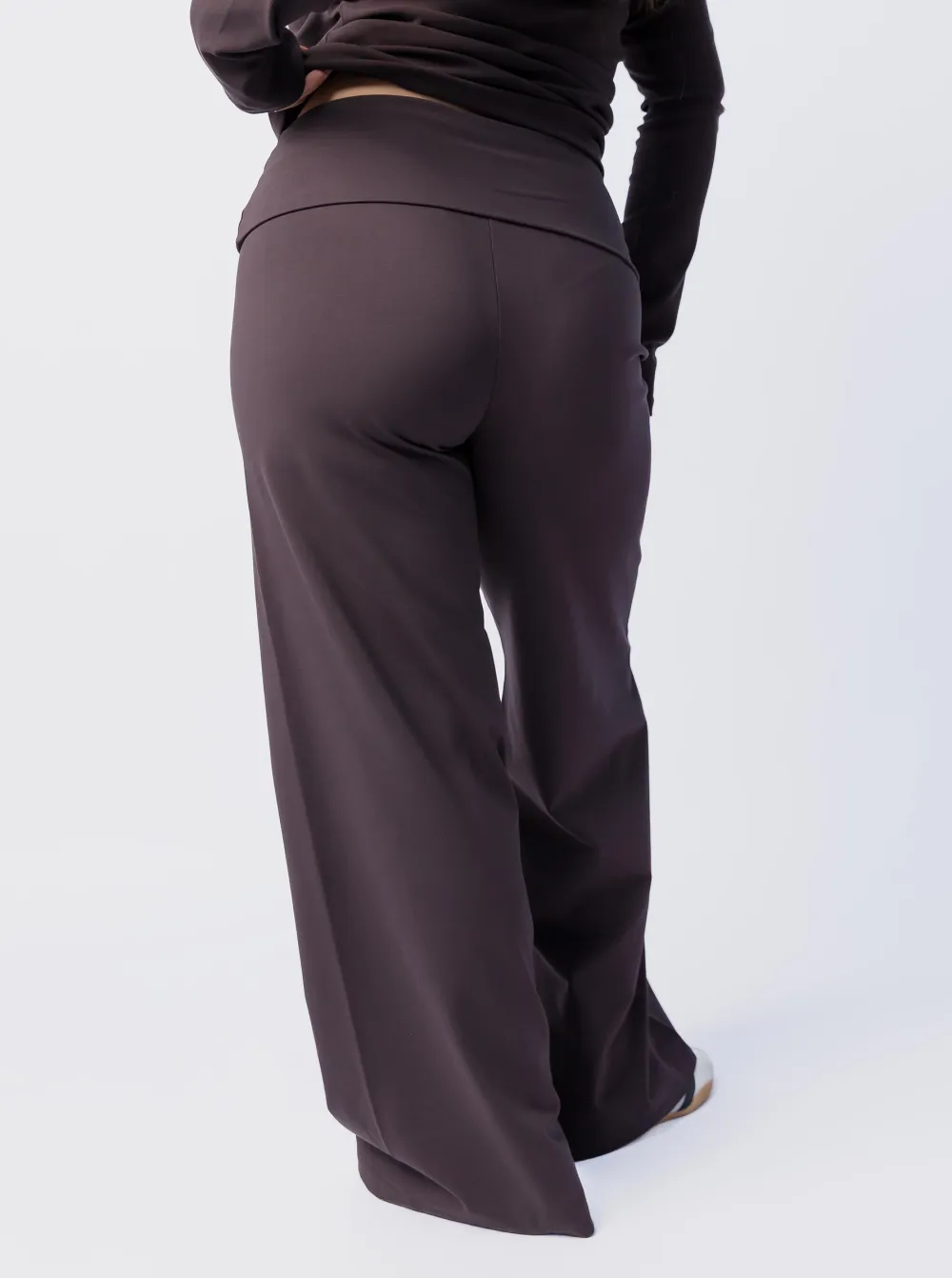 Straight Leg Flow Pants