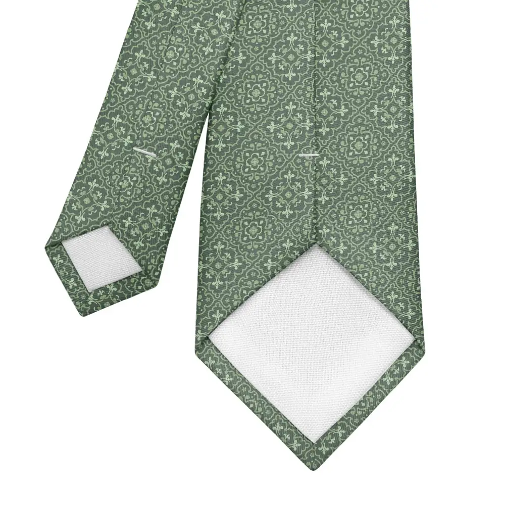 Refined Medallion Motif Necktie
