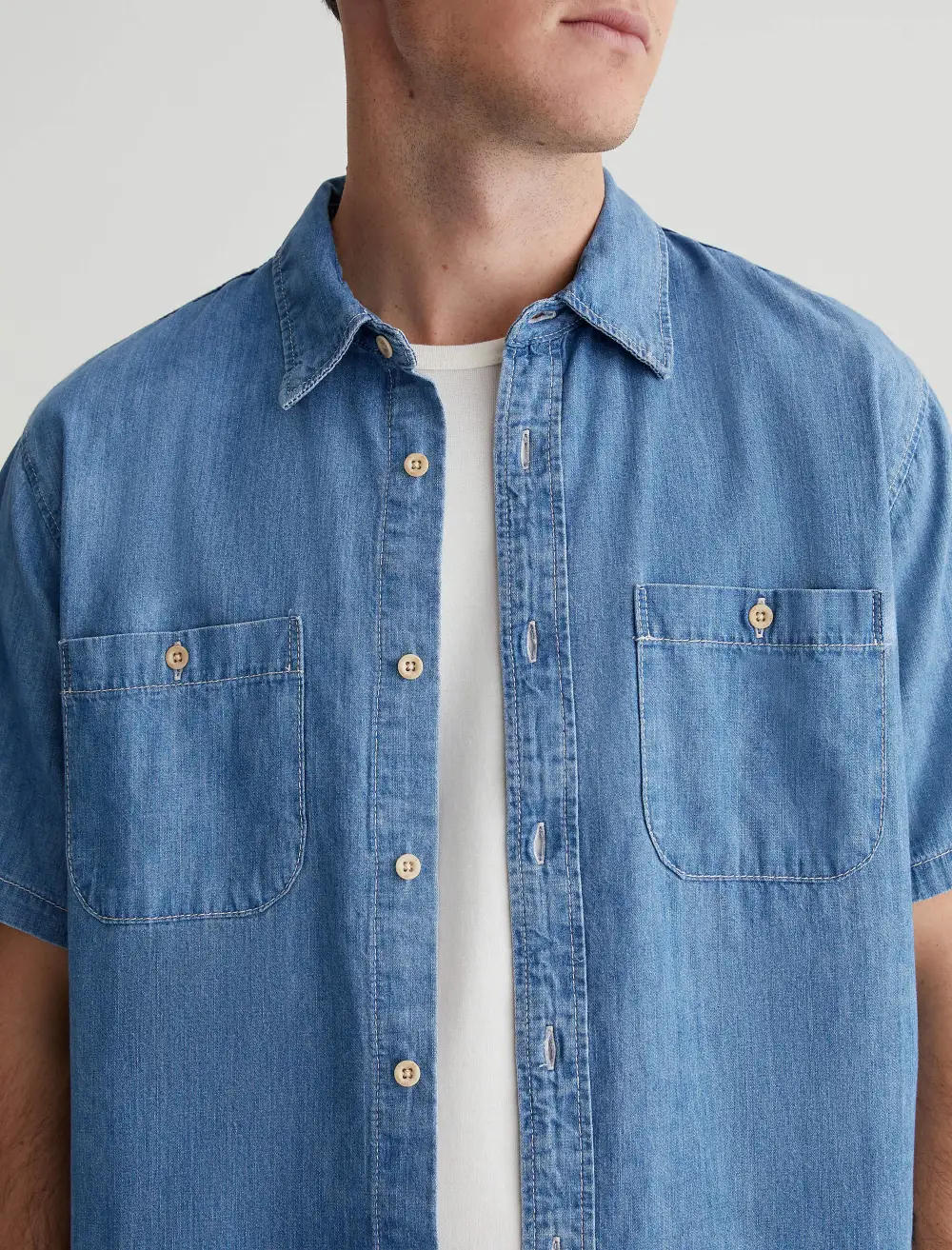 Men's Stretch Short-Sleeve Denim Shirt