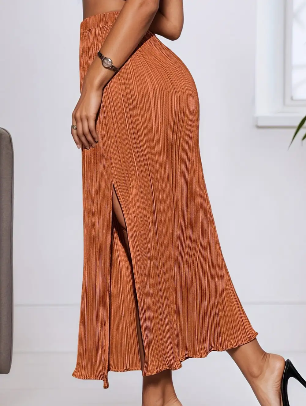 Slit Pleated Midi Skirt