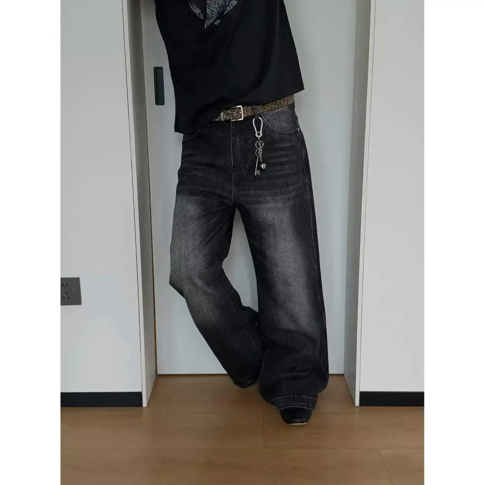 Vintage Wash Straight Cut Jeans