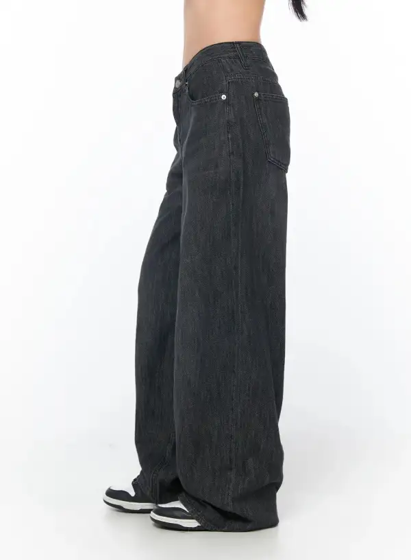 Wide-Fit Denim Baggy Jeans