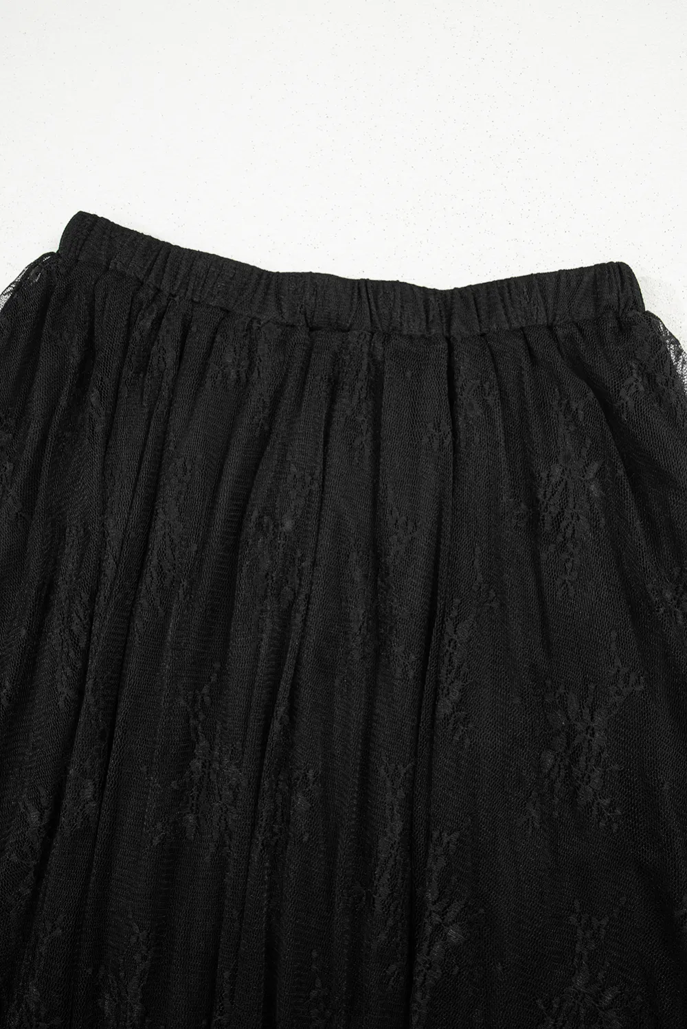 Quiet Essential Lace Skirt