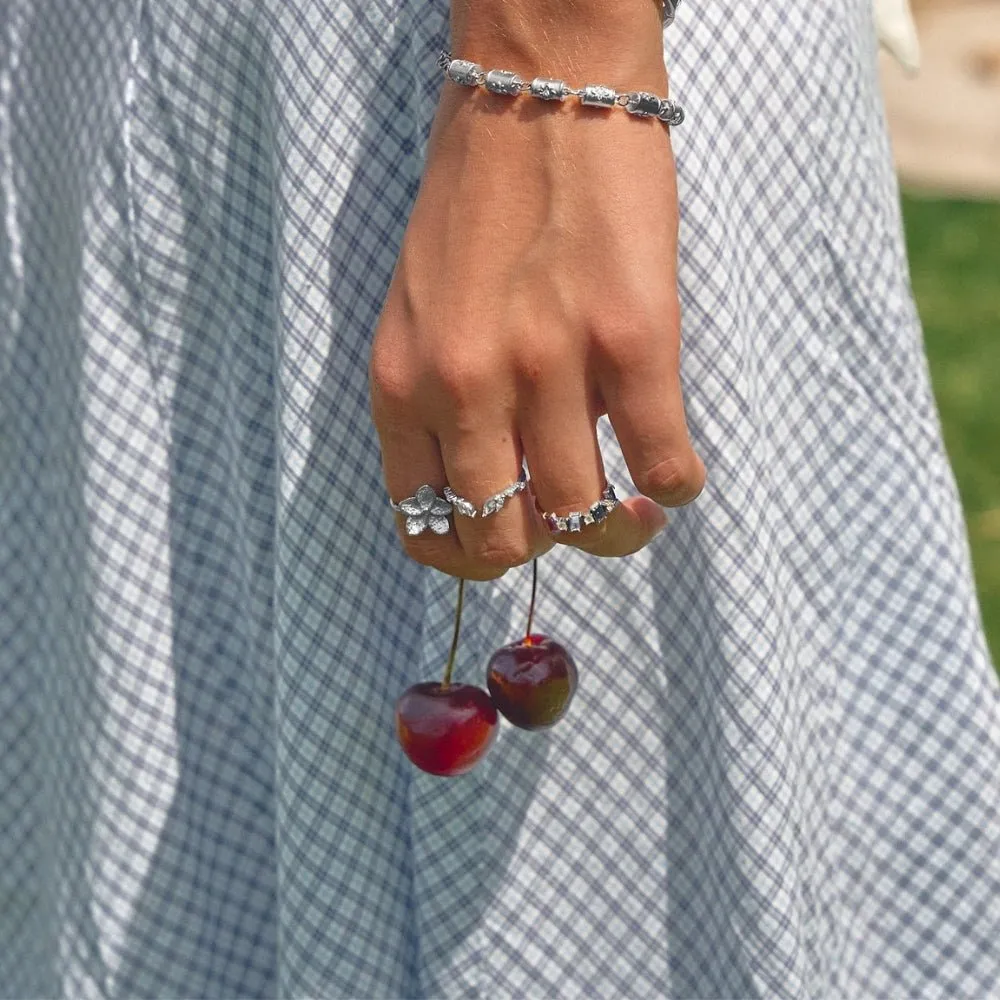Classic Floral Ring