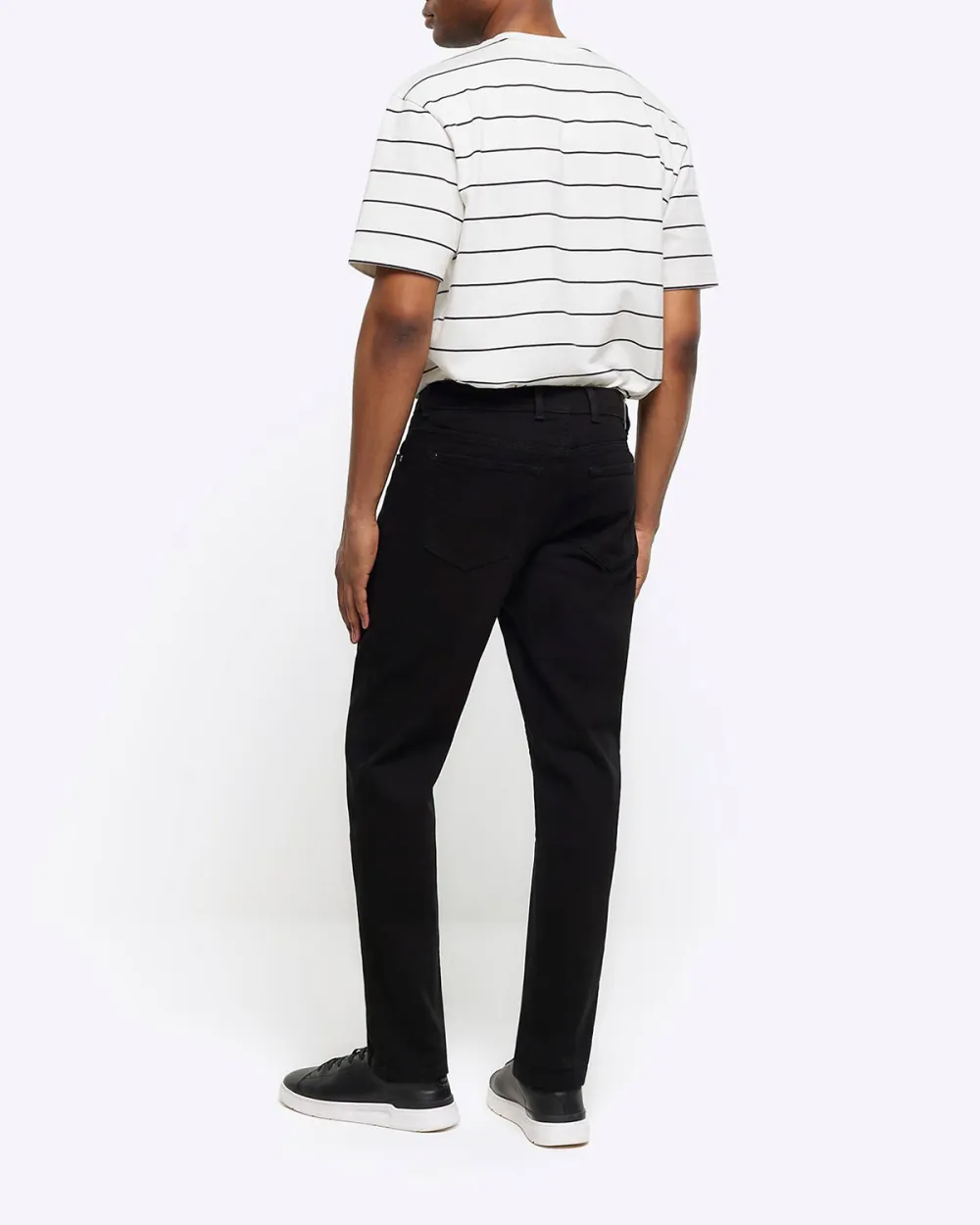 Tapered Fit Jeans In Black