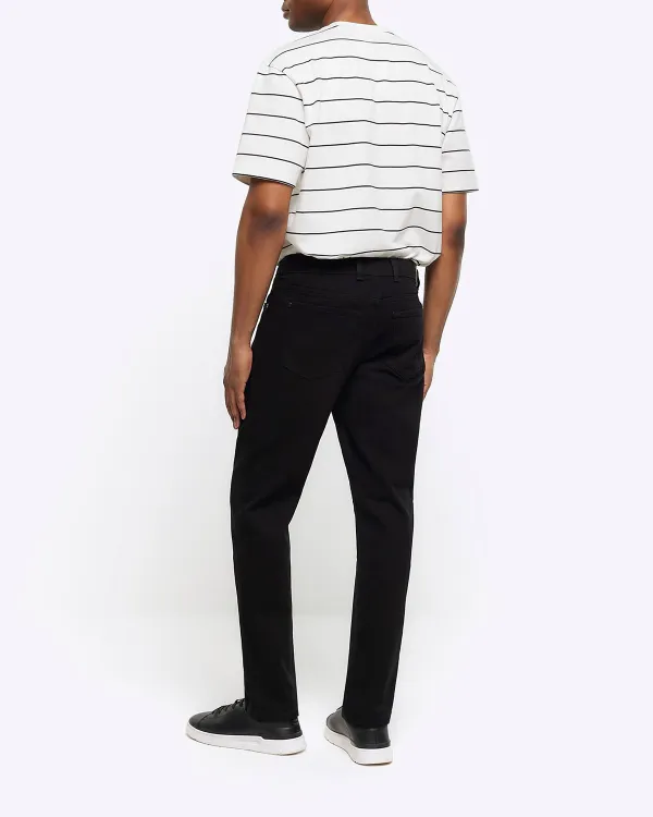Tapered Fit Jeans In Black
