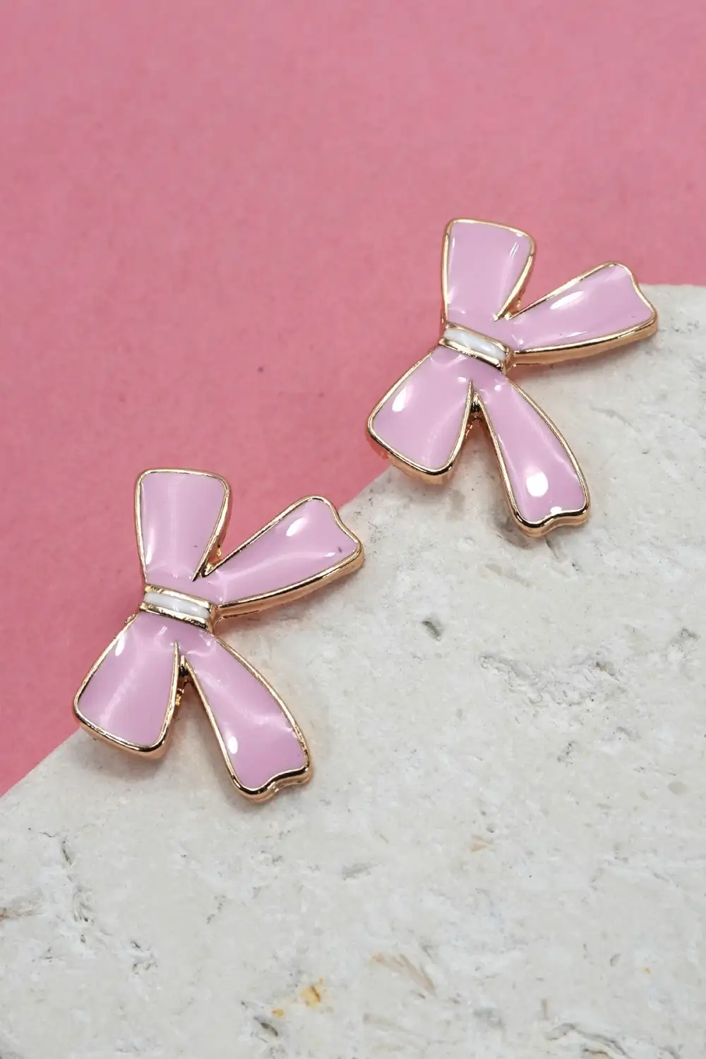 Classic Charming Pink Bow arrings