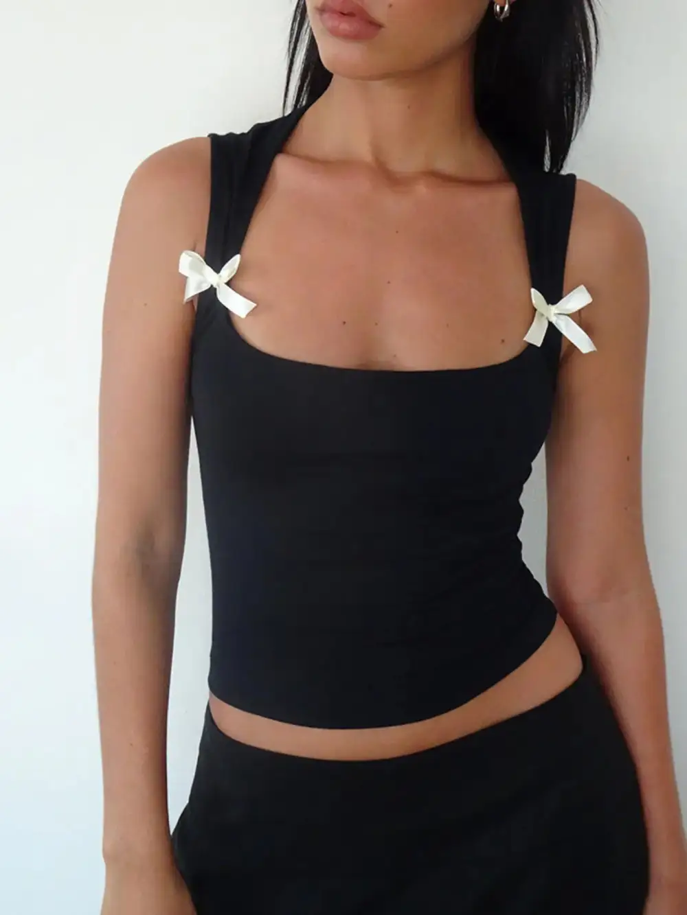 Square-Neck Cropped Ribbed Tank Top