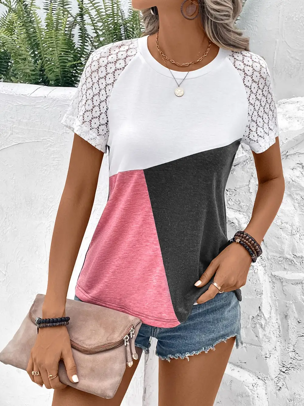 Color Block Raglan Sleeve Round Neck T-Shirt