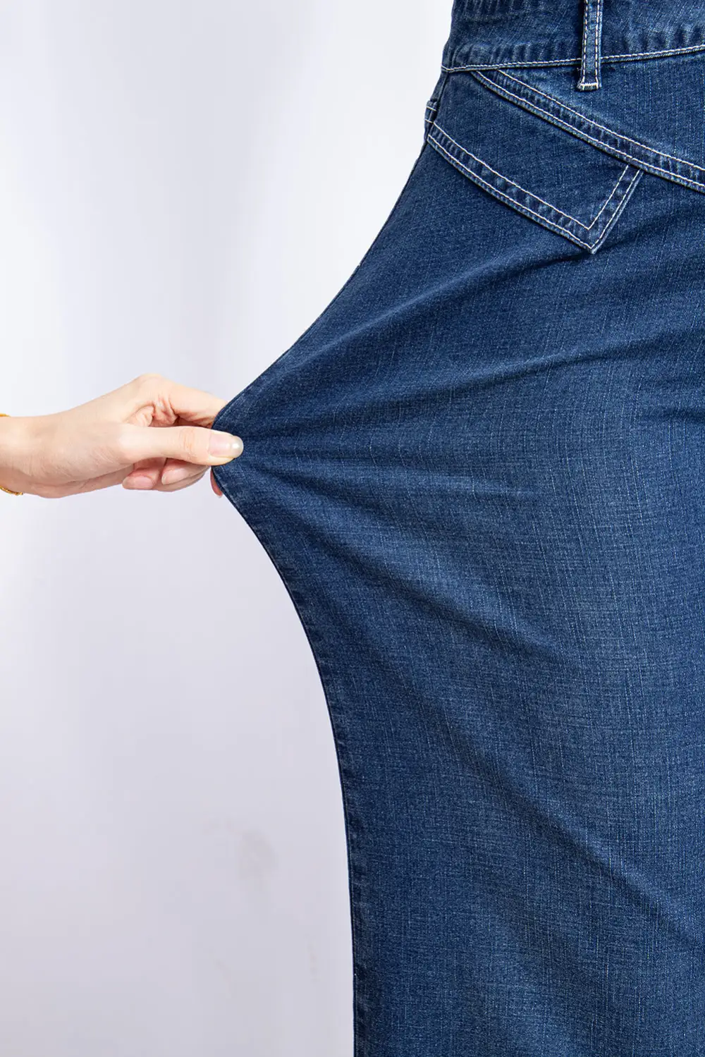 Loose Fit Cuffed Denim Jeans