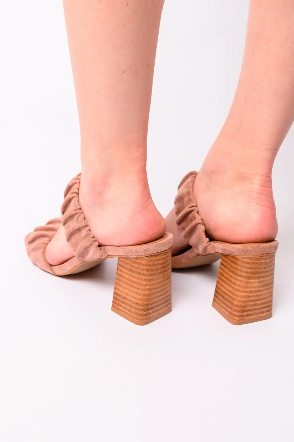 Tropic Like Heels