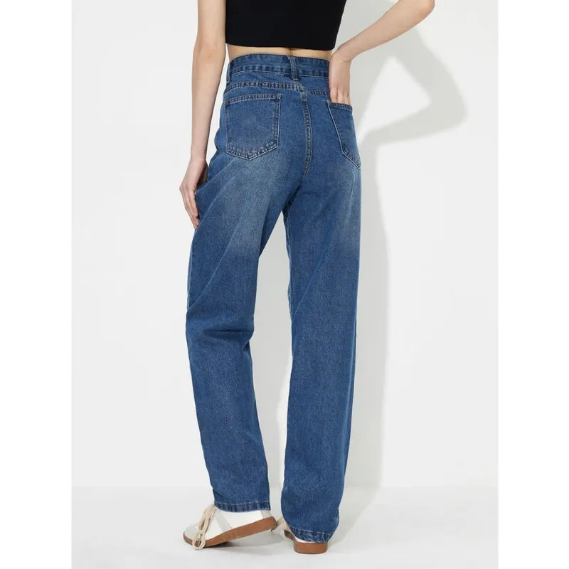 Asymmetric Waist Jeans with Pockets