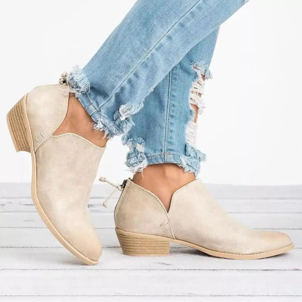 Refined Pointed Toe Block Heel Boots