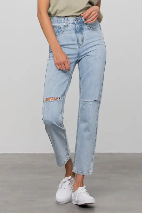 Modern Everyday Utility Tapered Jeans