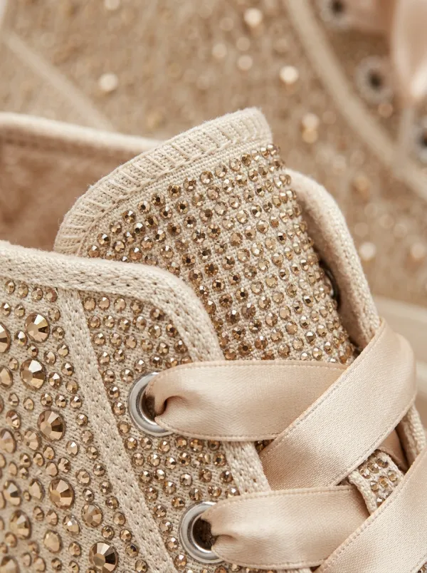 Refined Lace-Detail Women's Rhinestone Platform Shoes