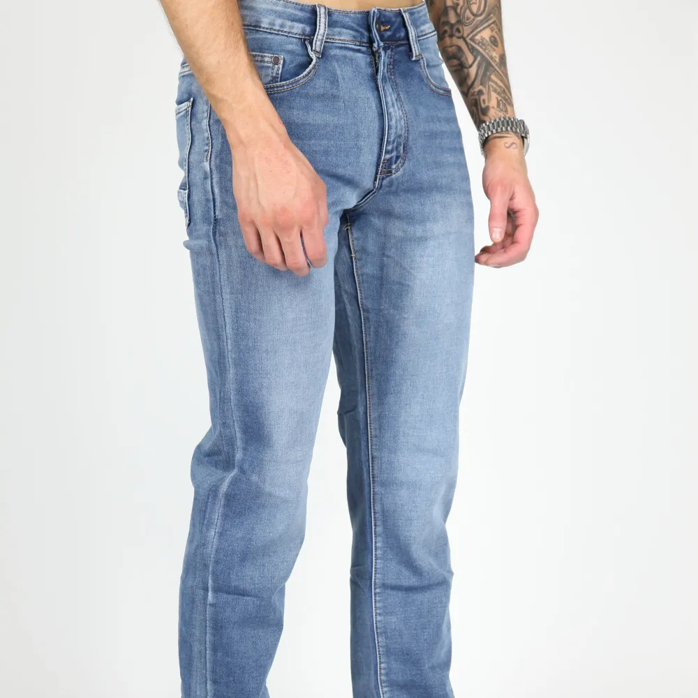 Loose Fit Everyday Jeans