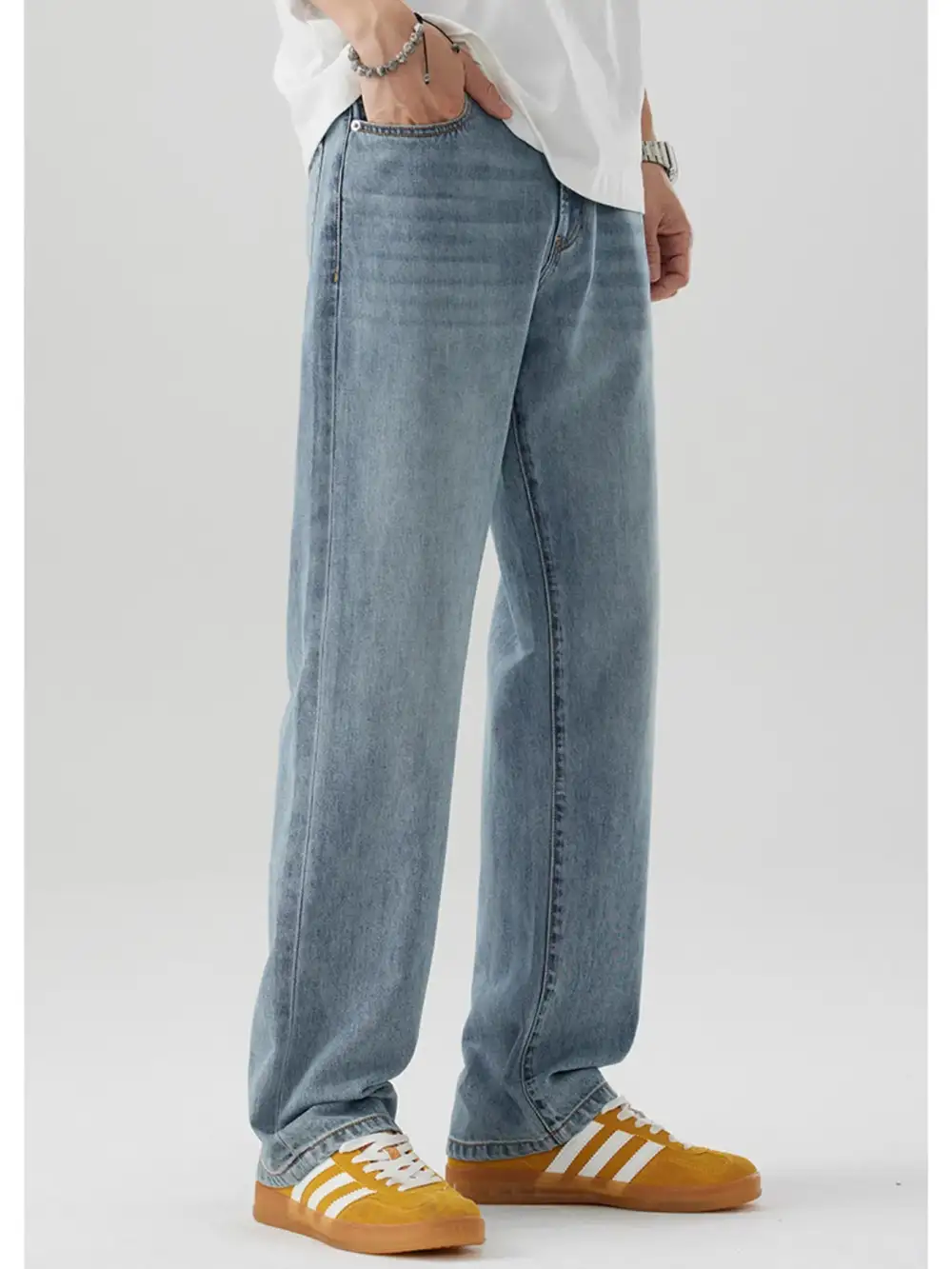Relaxed Wash Relaxed Fit Jeans