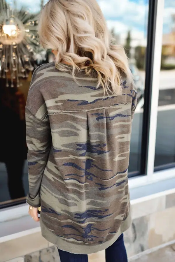 Oversized Camo Print Side Slits Hi Lo Hemline Sweatshirt