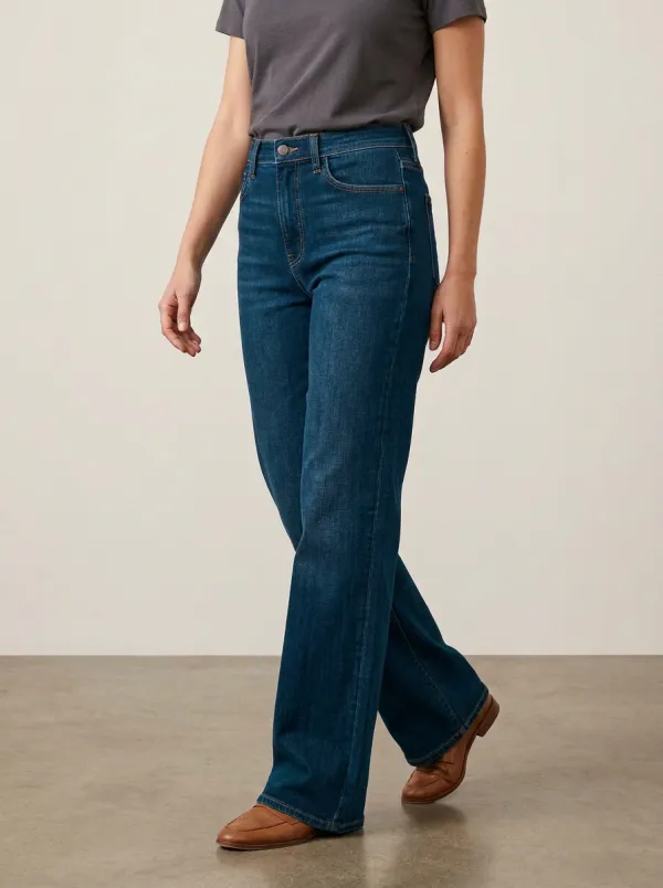Everyday Straight-Leg High-Rise Denim Jeans