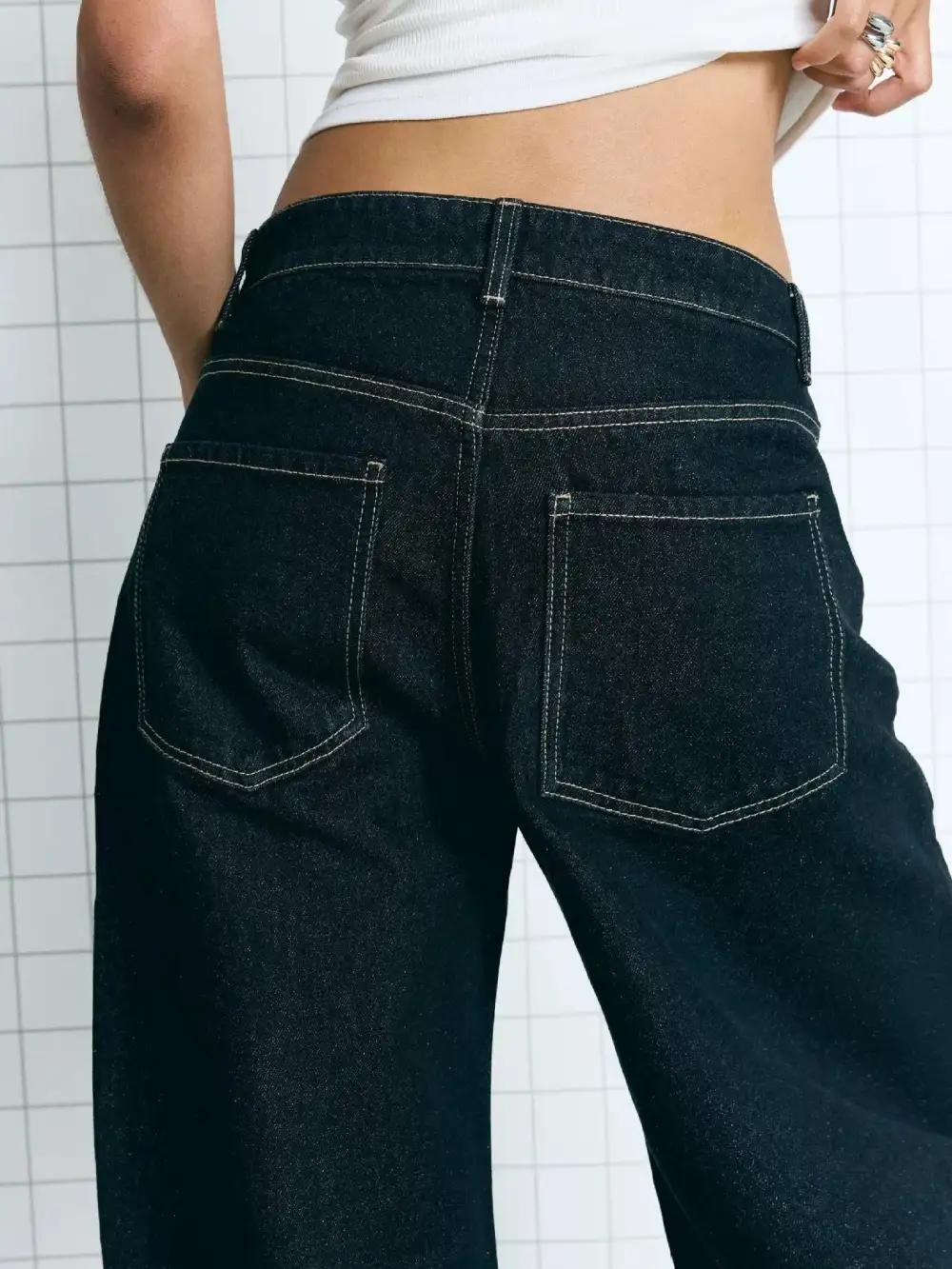 Wide Leg Washed Jeans
