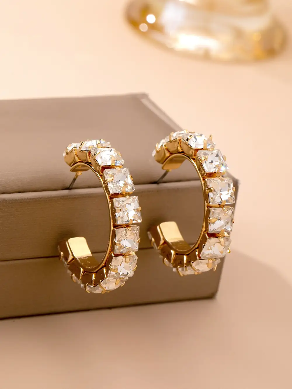 Crystal ncrusted Hoop arrings