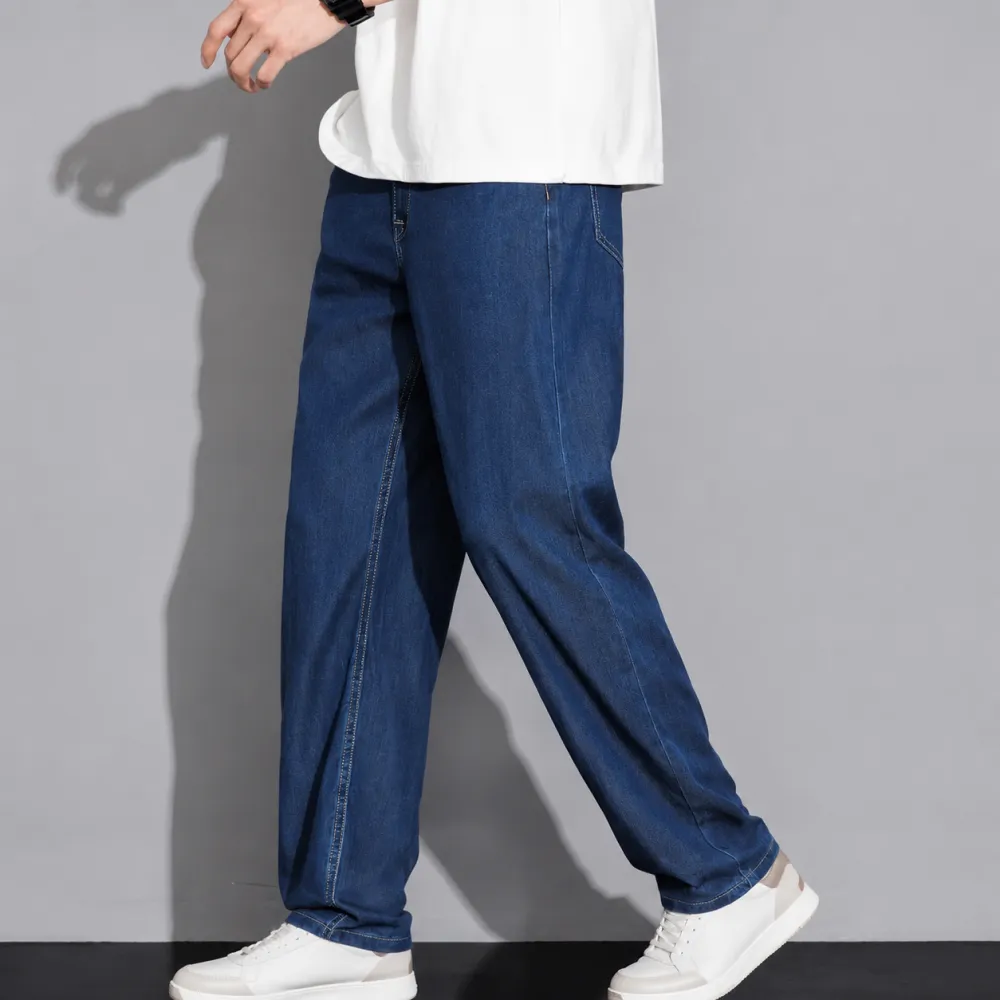 Light Washed Loose Fit Denim Jeans