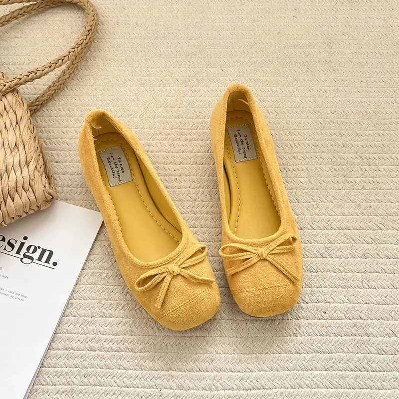 Soft Clean Profile Strap Low Heel Shoes