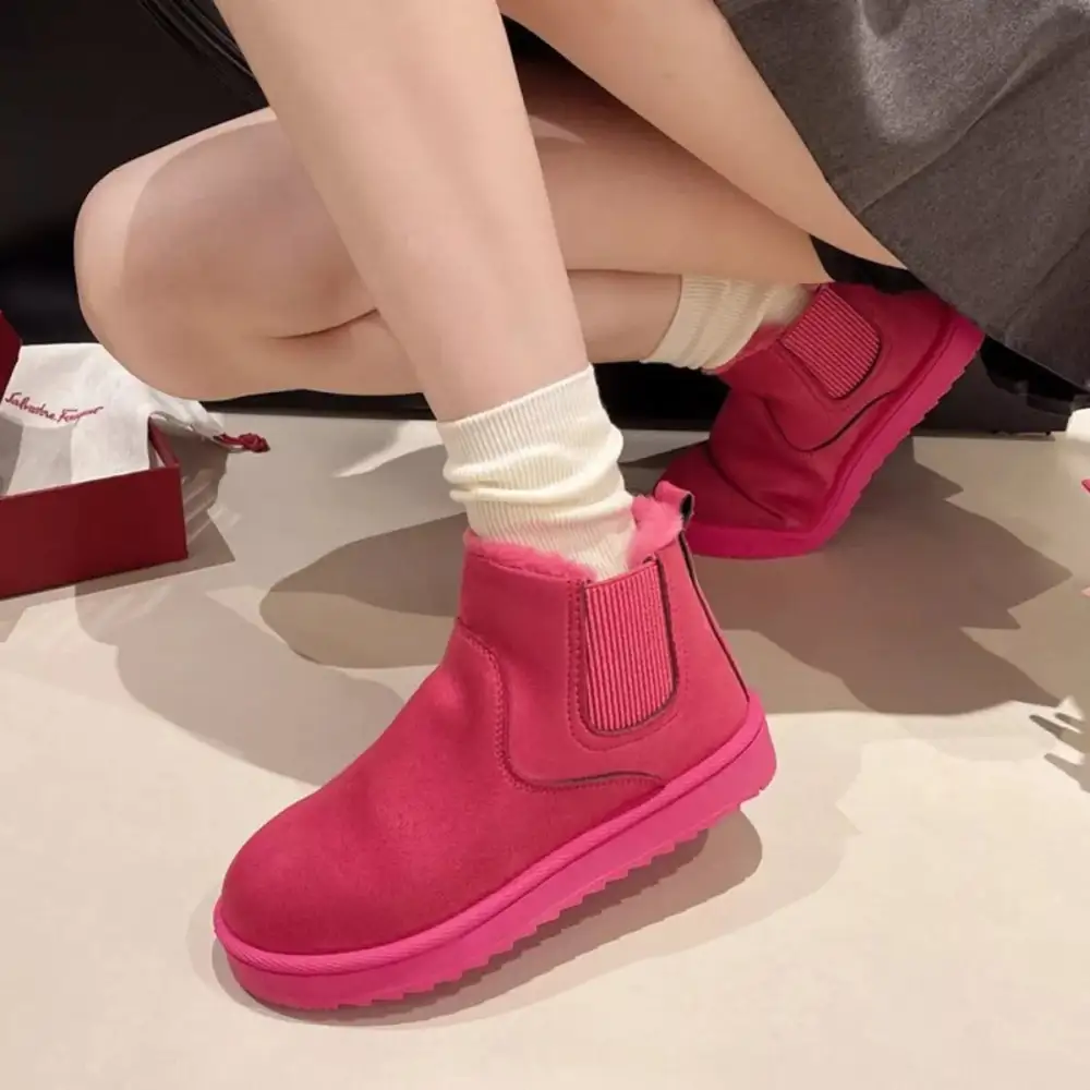Textured Round Toe Platform Boots
