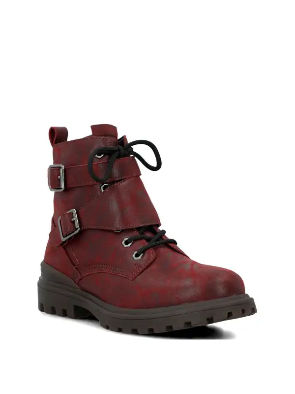 Neat Profile Minimal Ankle Boots