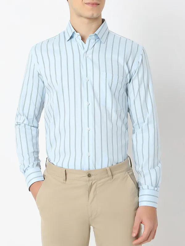 Striped Slim Fit Men's Formal Shirt