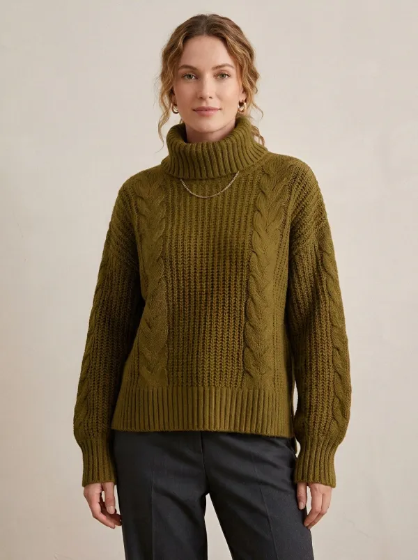 Women's Casual Fall Fashion Rust Orange Cable Knit Turtleneck Sweater