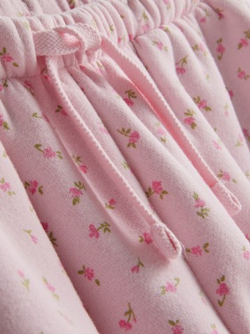 7-15yrs | Cotton Rich Ditsy Floral Balloon Leg Cuffed Joggers detail 2
