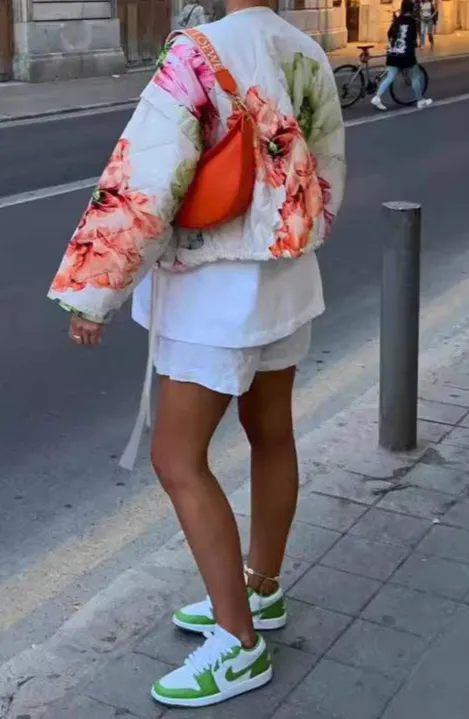 Single-Breasted Floral Relaxed Jacket