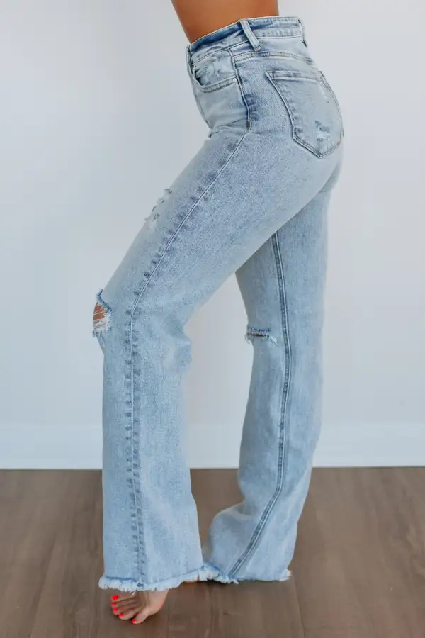 Women's High Rise Fading Whiskering Cotton Blend Jeans