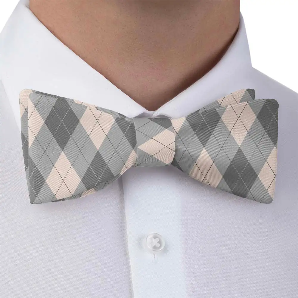 Argyle Plaid Motif Bow Tie