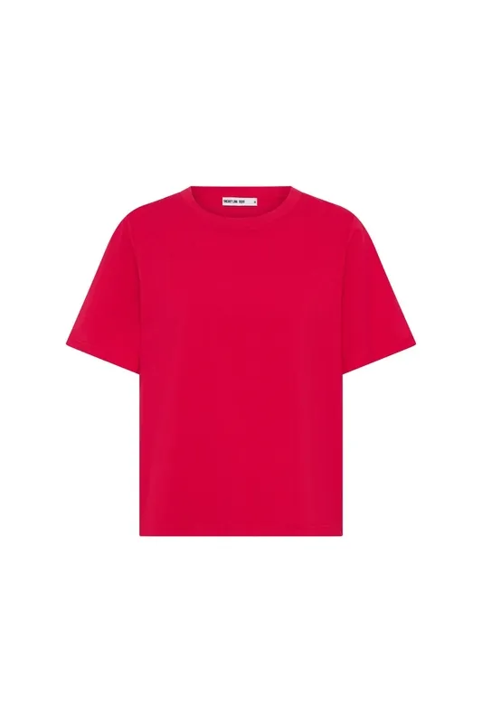 Red Boyfriend Tee