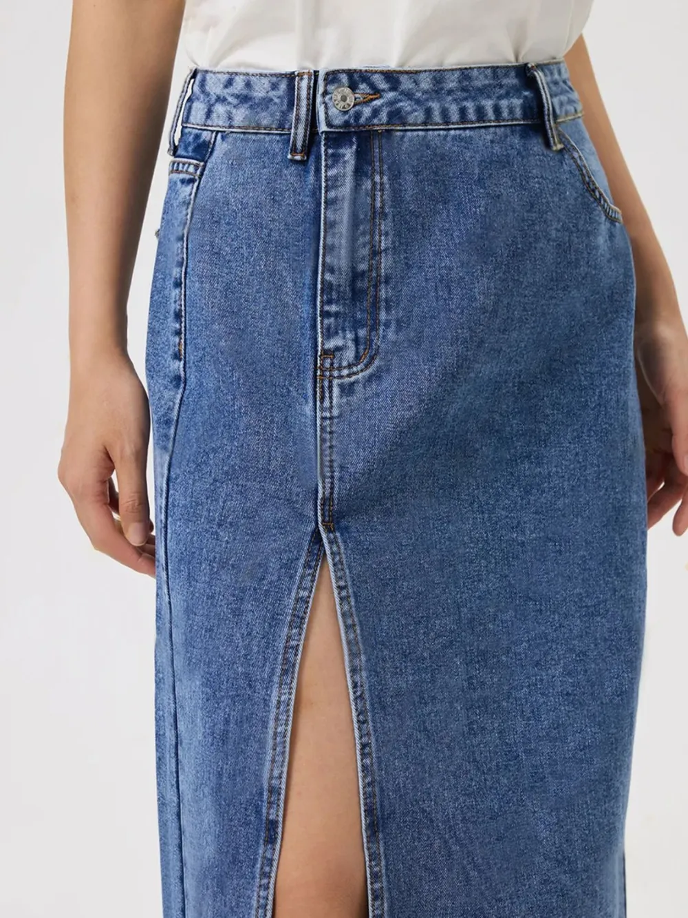 Everyday Denim Pocket Midi Skirt