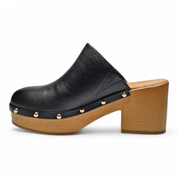Lumber Wood-bottom Clog Heels